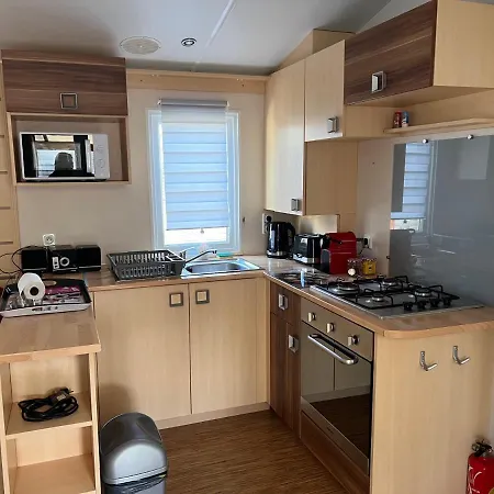 Mobilhome 4 Ca61 مكان تخييم