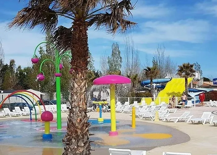 אתר קמפינג Mobilhome 4 Ca61 *