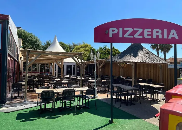 אתר קמפינג Mobilhome 4 Ca61 *