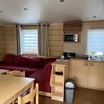 营地 Mobilhome 4 Ca61 *